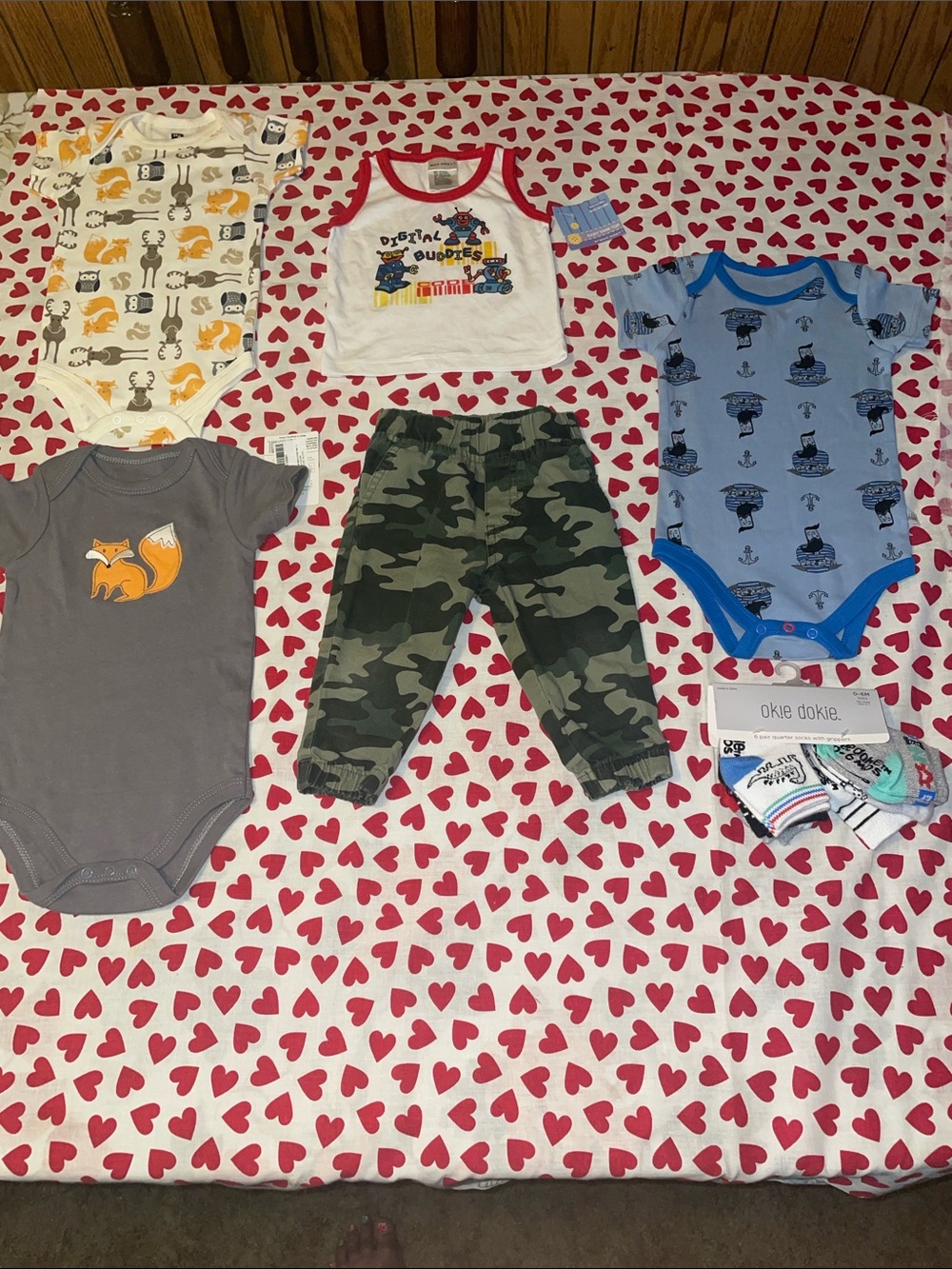 6 piece bundle for your lil guy (6-9mos)(new)
